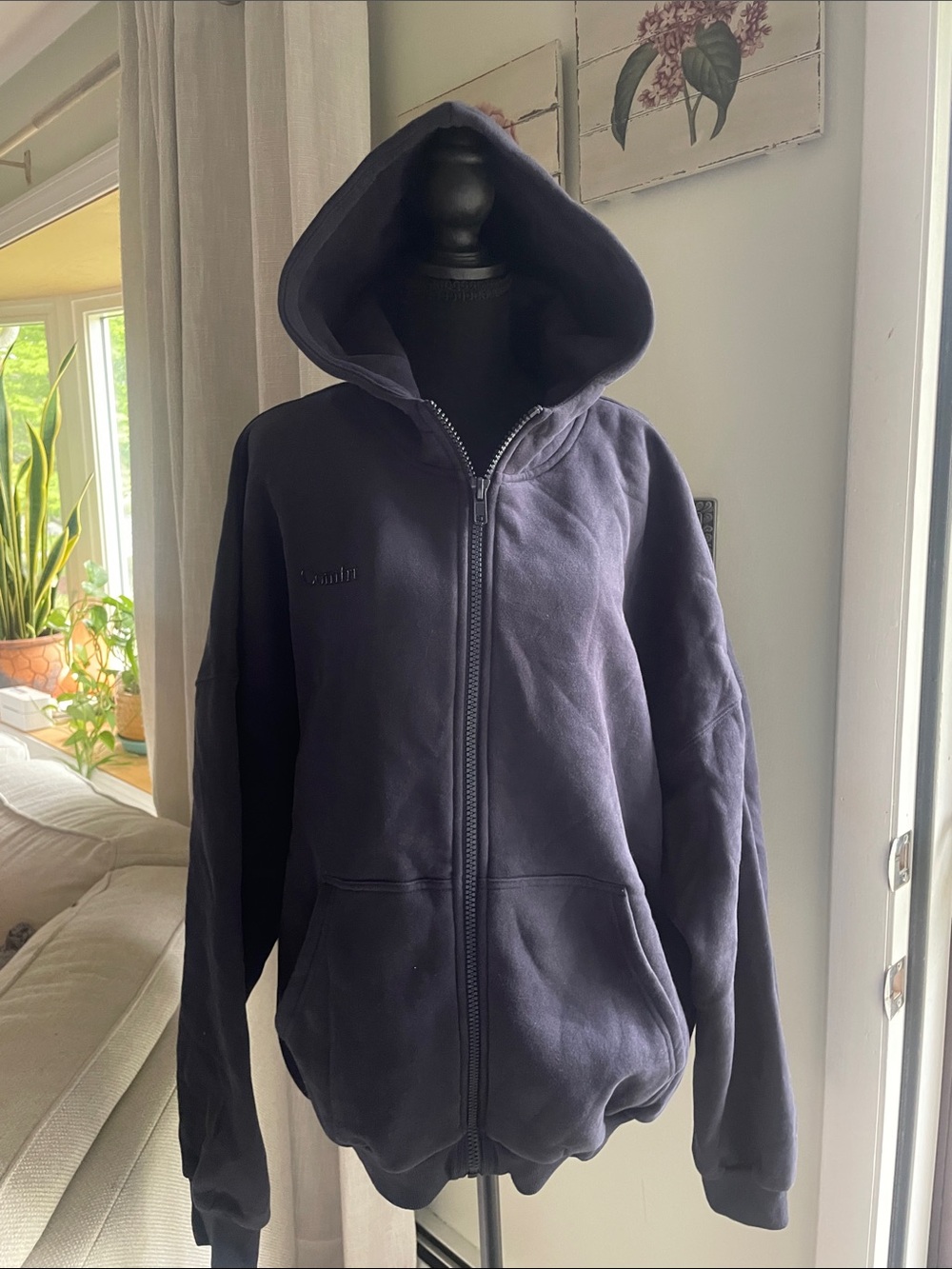 Comfort Black Sweatshirt Size MEDIUM Cloud Zip Hoodie UNISEX (So Comfortable)